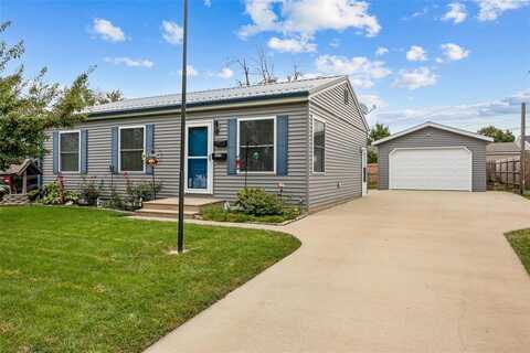 425 Day Street NW, Cedar Rapids, IA 52405