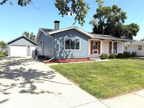 1600 Highview Drive, Marion, IA 52302