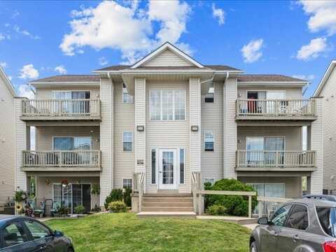 1350 44th Unit C Street, Marion, IA 52302