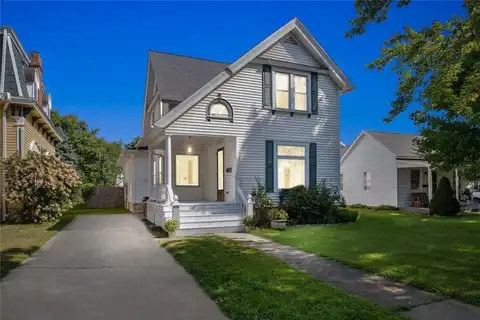 304 E Union Street, Manchester, IA 52057