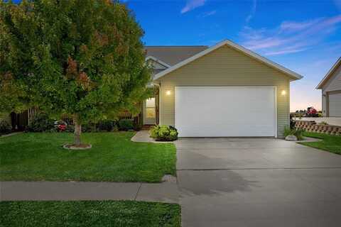 211 Summit Drive, Tipton, IA 52772