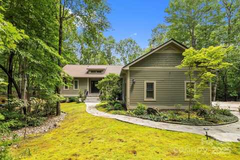 21 Waga Court, Brevard, NC 28712