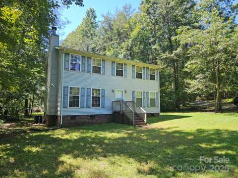 2459 Camp Creek Road, Union Mills, NC 28167