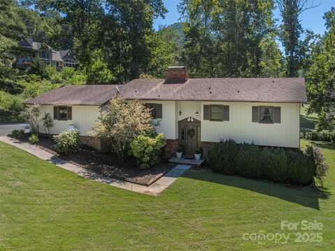 85 Dawn Lane, Canton, NC 28716