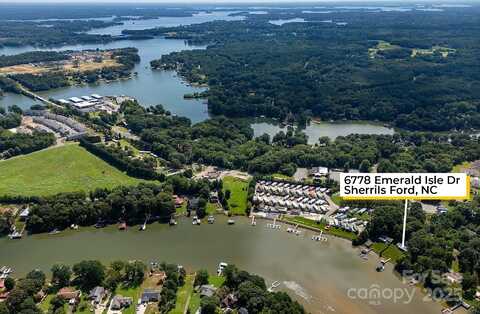 6778 Emerald Isle Drive, Sherrills Ford, NC 28673