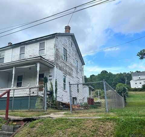 499 Second St, Windber, PA 15963