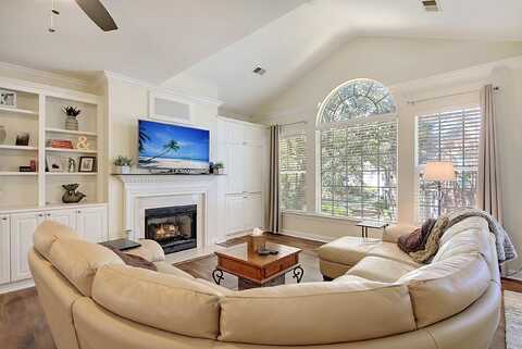 148 Golfview Lane, Summerville, SC 29485