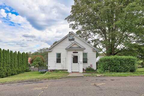 143 Bamford Avenue, Waterbury, CT 06708