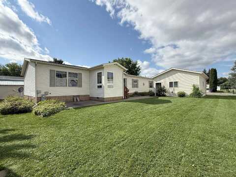 125 RIVERSIDE TERRACE, Medford, WI 54451