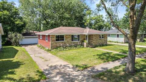 1824 GILKAY STREET, Stevens Point, WI 54481
