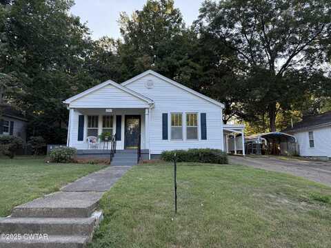 1325 Hillcrest Avenue, Dyersburg, TN 38024