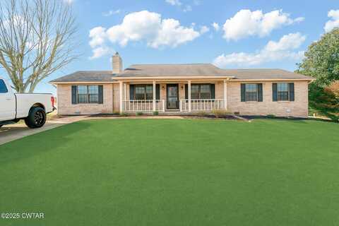 30 Greenbriar Avenue, Lexington, TN 38351