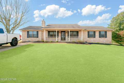 30 Greenbriar Avenue, Lexington, TN 38351