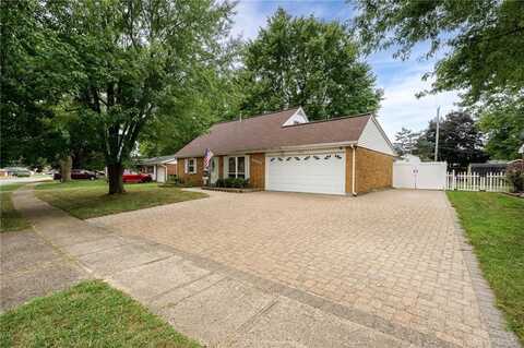 1002 Stonyridge Avenue, Troy, OH 45373