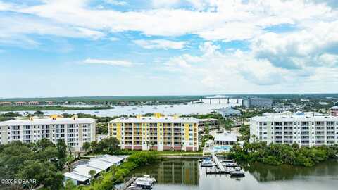 7 Riverwalk Drive, New Smyrna Beach, FL 32169