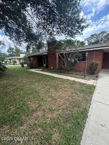 1821 Oak Street, DeLand, FL 32724
