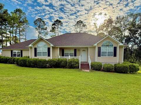 220 Peachtree Circle, Douglas, GA 31533