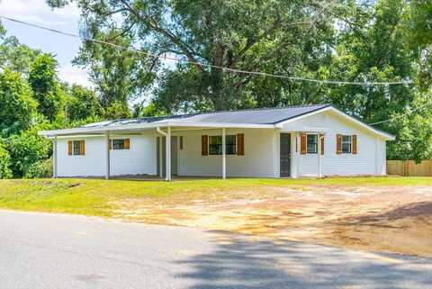 4023 Maple Rd, Blackshear, GA 31516