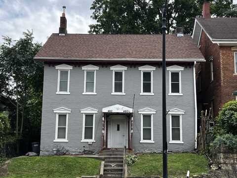 460 Loras, Dubuque, IA 52001