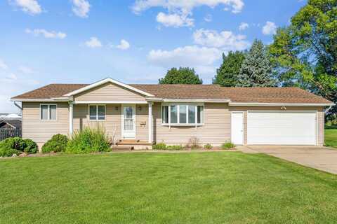 312 Rosemere, Maquoketa, IA 52060