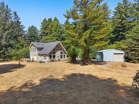 140 Red Robin Place, Crescent City, CA 95531
