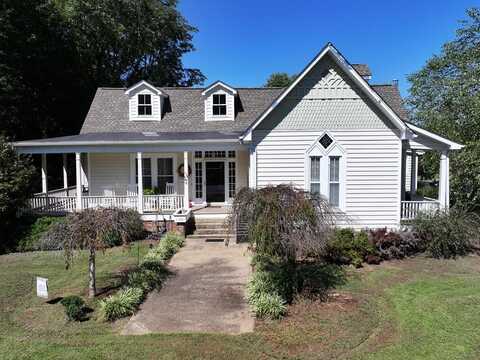 11921 ACADEMY ST, Milton, NC 27305