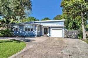 270 NE Beachview Drive, Fort Walton Beach, FL 32547