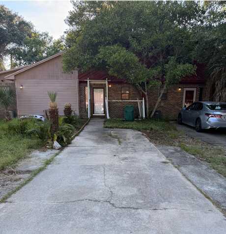 310 Davenport Court, Fort Walton Beach, FL 32547
