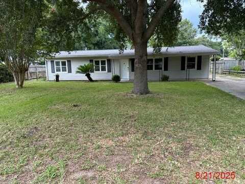 35 NW Maples Street, Fort Walton Beach, FL 32548