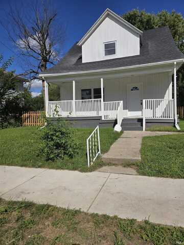 2124 Kemble Avenue, South Bend, IN 46613