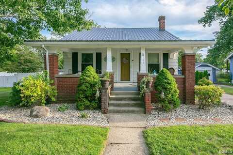 2111 Sunnyside Drive, Elkhart, IN 46516