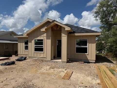 1935 Boulder Ridge Dr., Eagle Pass, TX 78852