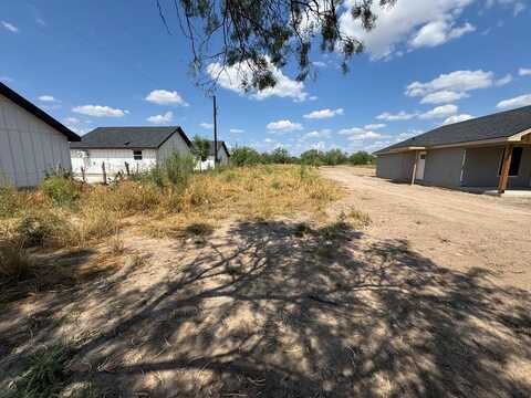 241 Dub Dr, Eagle Pass, TX 78852