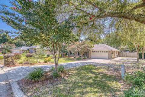 5460 Oak Meadow Dr, Milton, FL 32570
