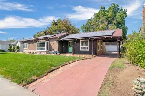 211 Weldon Avenue E, Fresno, CA 93704