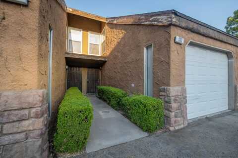 7166 Fruit Avenue N, Fresno, CA 93710