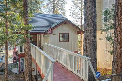 40531 Saddleback Road, Bass Lake, CA 93604
