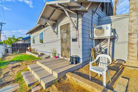 408 Orchard Street N, Fresno, CA 93701