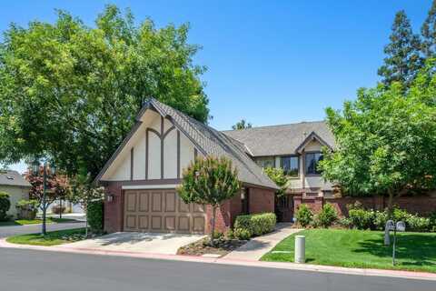 2830 Kensington Lane W, Fresno, CA 93711