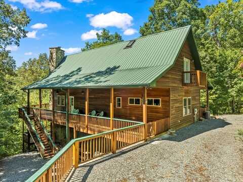 461 N. Mallard Cove, Almond, NC 28702
