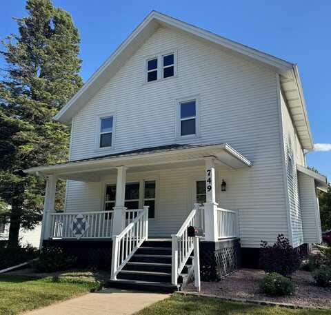 749 South Street, Rockwell City, IA 50579
