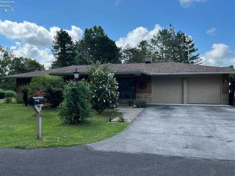 68 Orchard Park, Tiffin, OH 44883