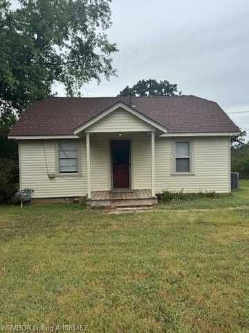125 Frederick LOOP, Paris, AR 72855