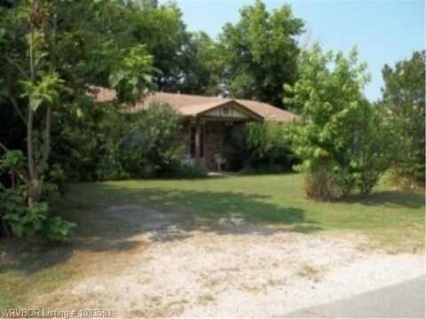 204 W Denton AVE, Sallisaw, OK 74955