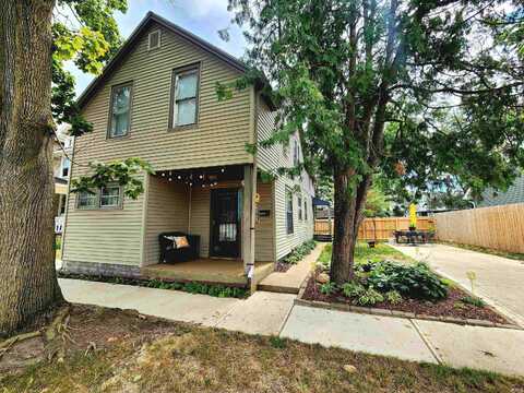 1214 Delaware Avenue, Fort Wayne, IN 46805