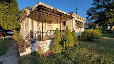 4091 S Warren Road, Huntington, IN 46750