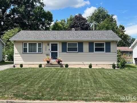 2527 N Highlands Boulevard, Fort Wayne, IN 46808