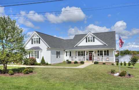 454 GUTHRIE RD, STUARTS DRAFT, VA 24477