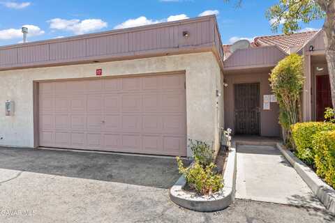 43334 W 32nd Street, Lancaster, CA 93536