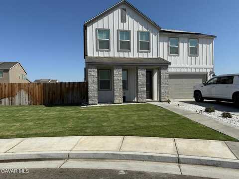 7400 Carambola Place, Bakersfield, CA 93313